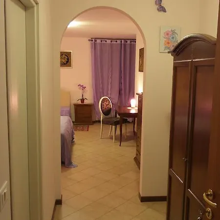 Serafini بيت ضيافة