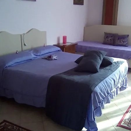 بيت ضيافة Serafini 4*